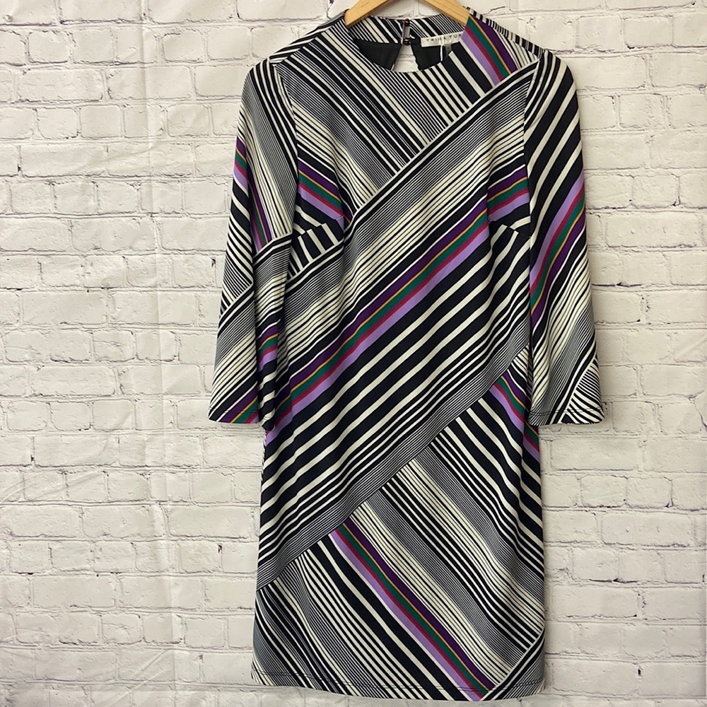 TRINA TURK MULTI COLORED STRIPED SHIFT DRESS KEY HOLE DETAIL ON BACK SMALL